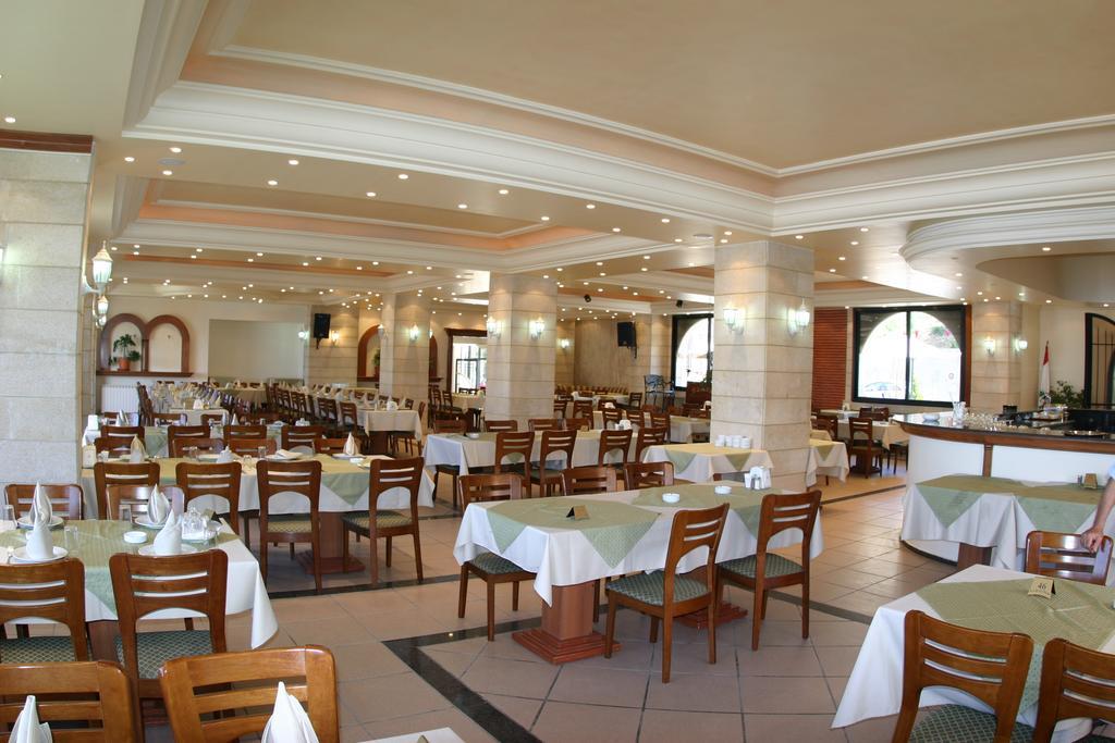 Valley View Hotel - Hammana Екстер'єр фото